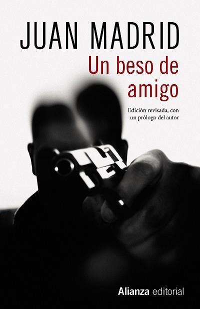 UN BESO DE AMIGO | 9788491813545 | MADRID, JUAN | Llibreria Cinta | Llibreria online de Terrassa | Comprar llibres en català i castellà online | Comprar llibres de text online