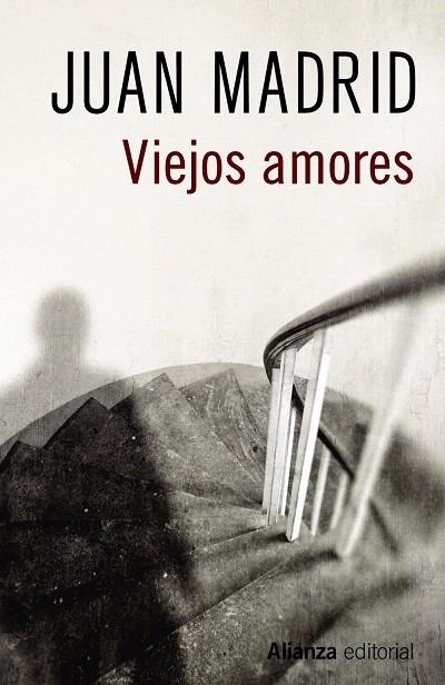 VIEJOS AMORES | 9788491046615 | MADRID, JUAN | Llibreria Cinta | Llibreria online de Terrassa | Comprar llibres en català i castellà online | Comprar llibres de text online